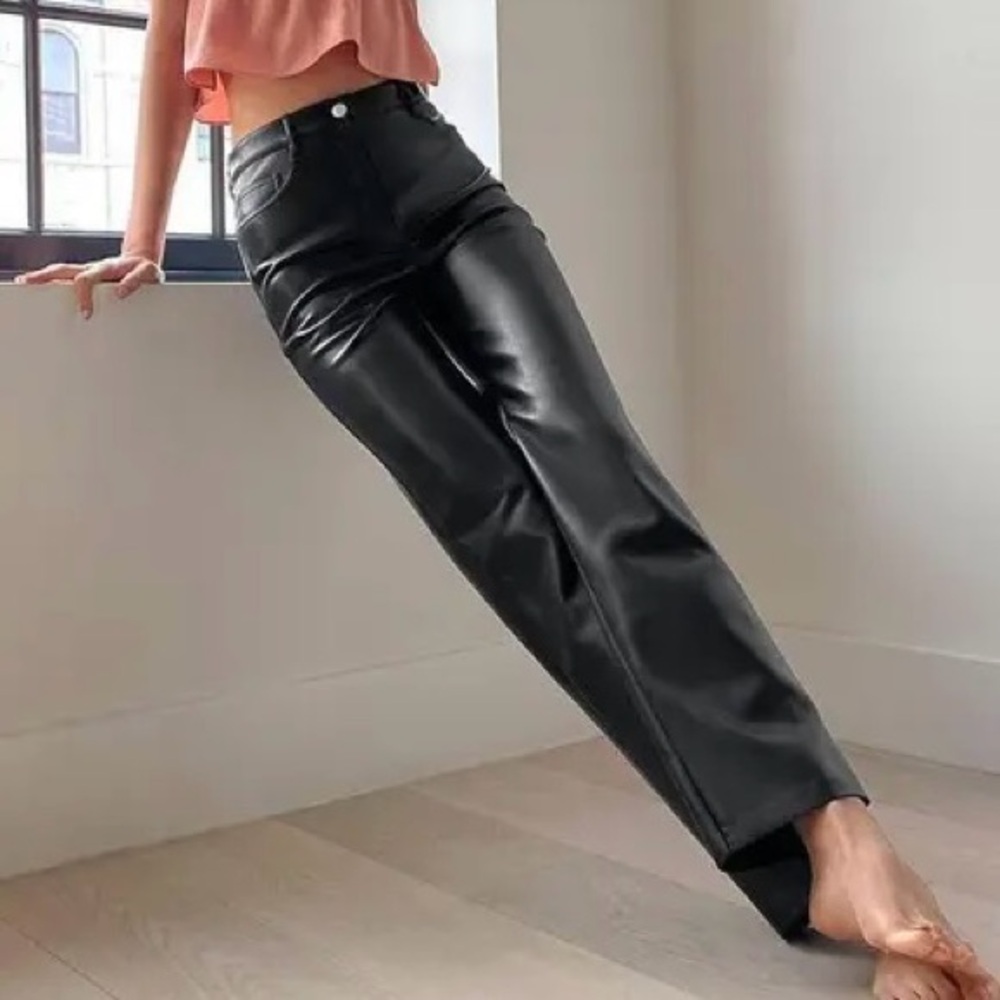 Aritzia Wilfred Melina High Waisted Vegan Leather Pant Black 6